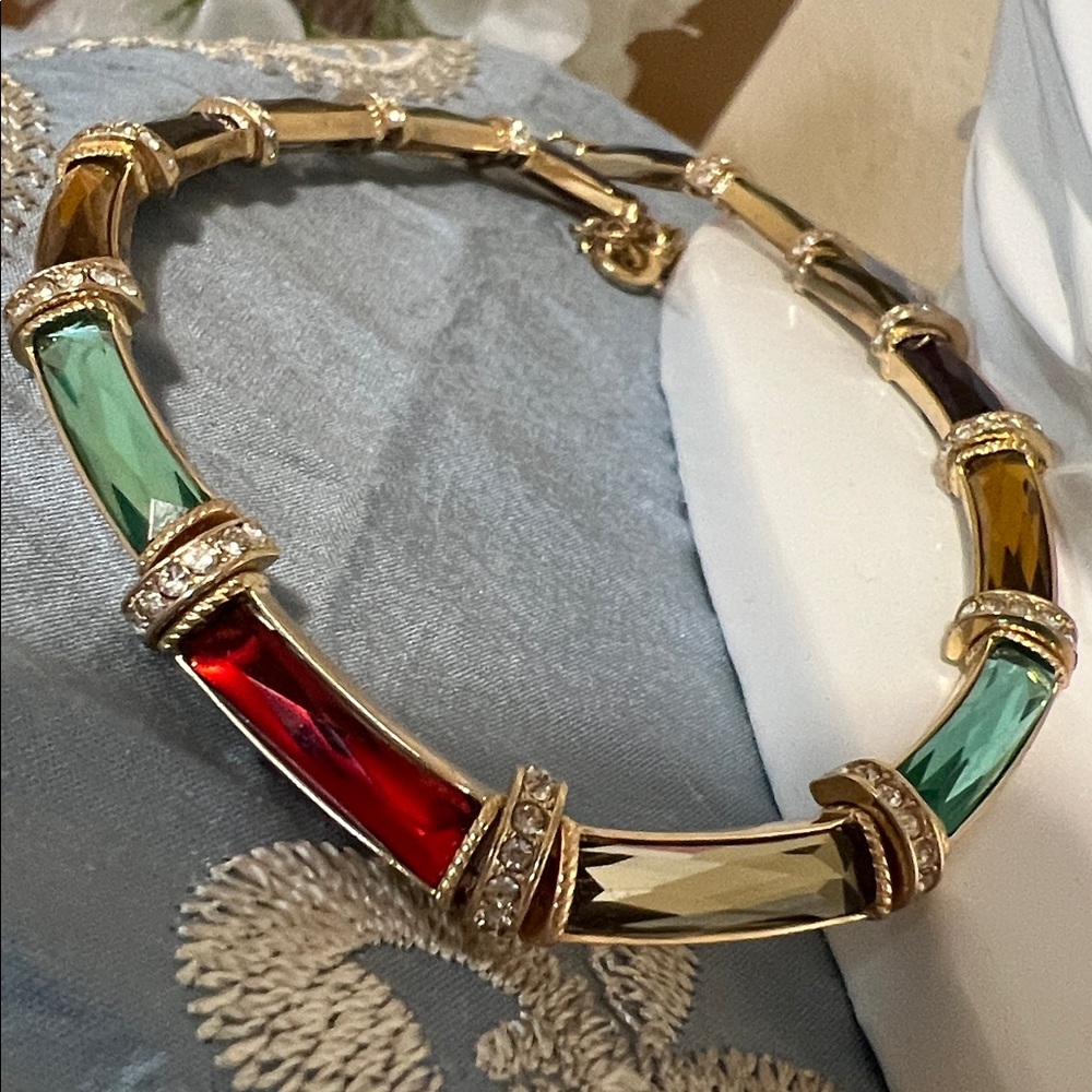 Elegant Multicolor Necklace
